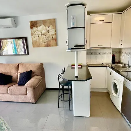 Bulto Carihuela Apartmán *